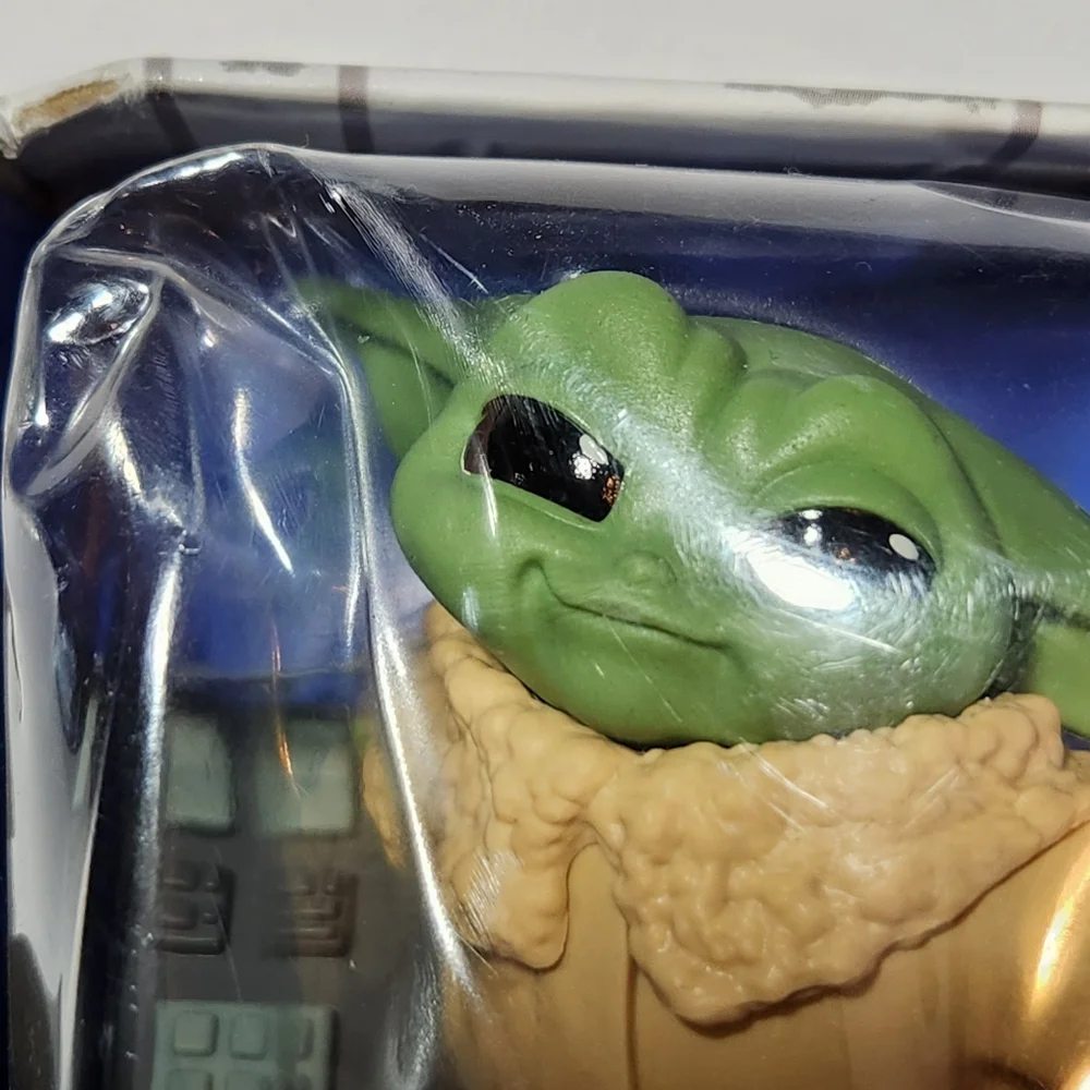 Disney Star Wars NWT Mandalorian Child Bounty Collection Series 2--#8 Figurine